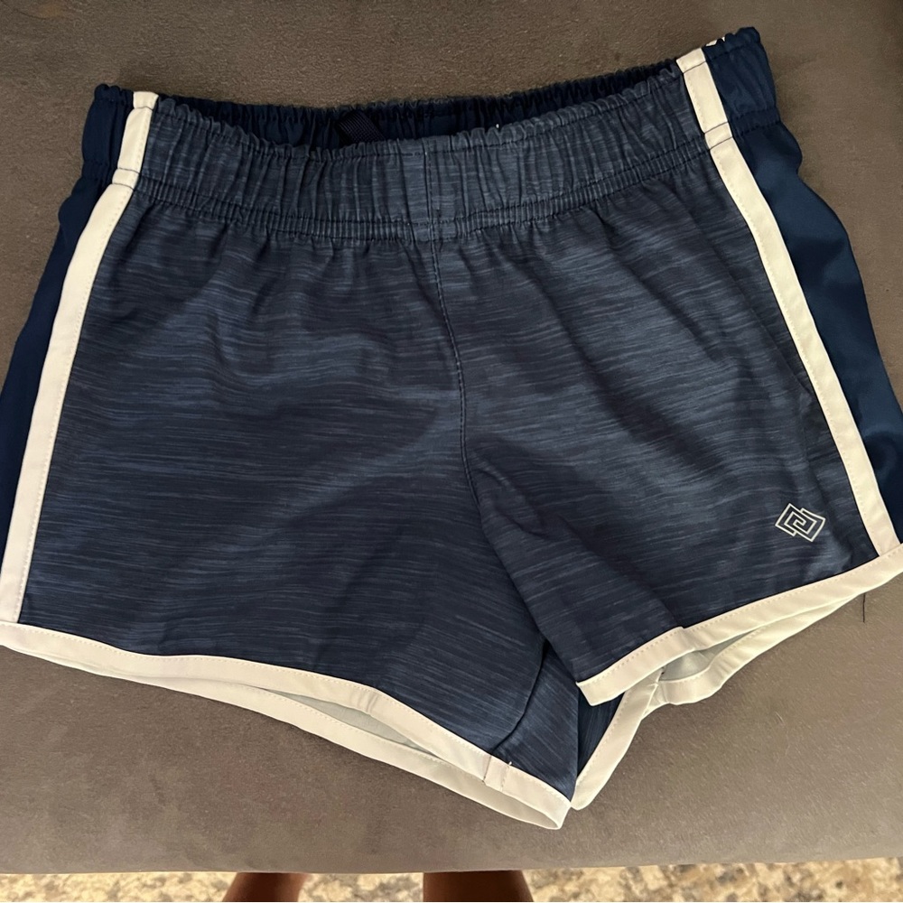 Girls activewear shorts